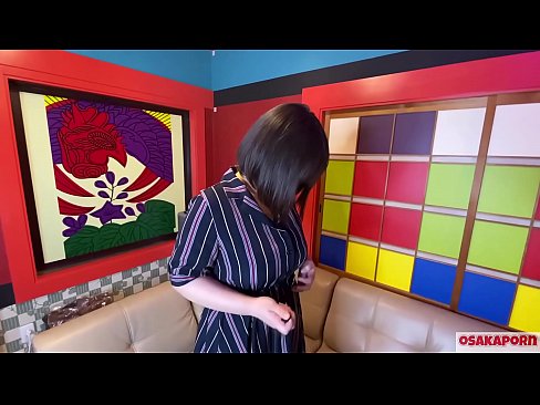 ❤️ Déanann cutie Seapánach le tits móra masturbates le bréagáin ghnéis agus tá orgasm aige. Labhraíonn sí in agallamh faoina taithí fucking. Tits ollmhóra agus pussy hairy ag caoineadh os ard. Osakaporn ❤️❌  Físeán gnéis  ag ga.pornolemon.ru ❤